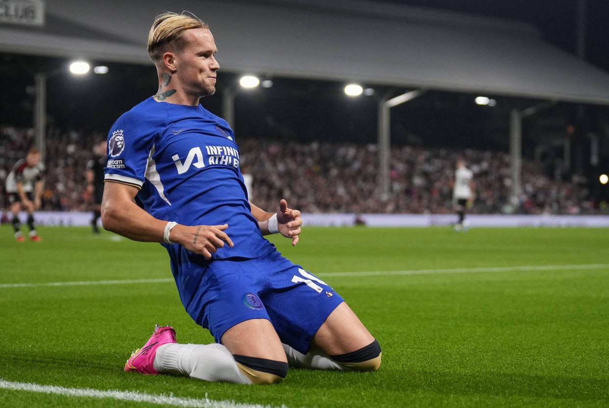 包含乌克兰队主力中场被禁赛,影响球队战绩下滑的词条 包含乌克兰队主力中场被禁赛,影响球队战绩下滑的词条