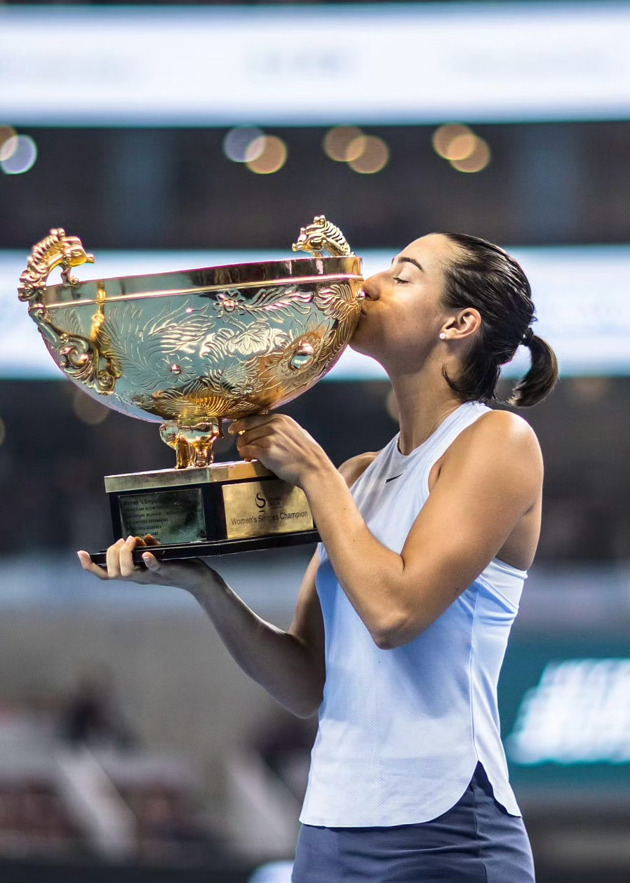 意大利射击选手精准发挥，摘金